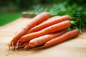 how to know when carrots are ready to harvest